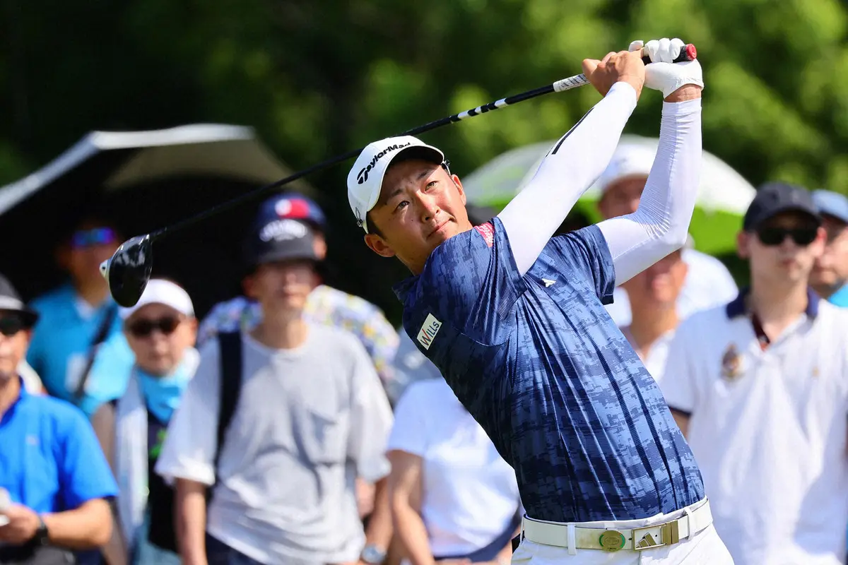 【画像・写真】岩崎亜久竜アドレス修正で開眼67　11カ月ぶり2勝目へ「目の前の1打に集中したい」