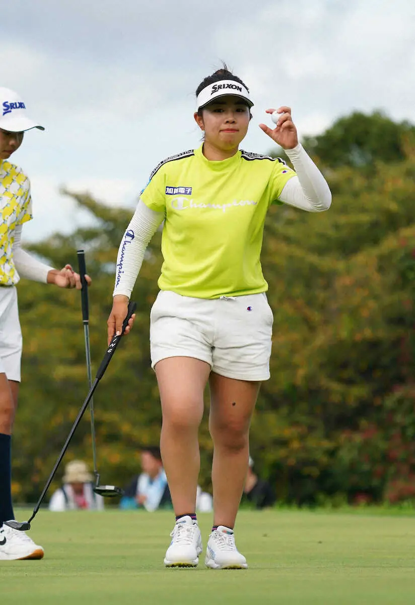 山下美夢有が67で単独首位に浮上！今季初優勝へ王手　ルーキーの菅楓華が2打差2位