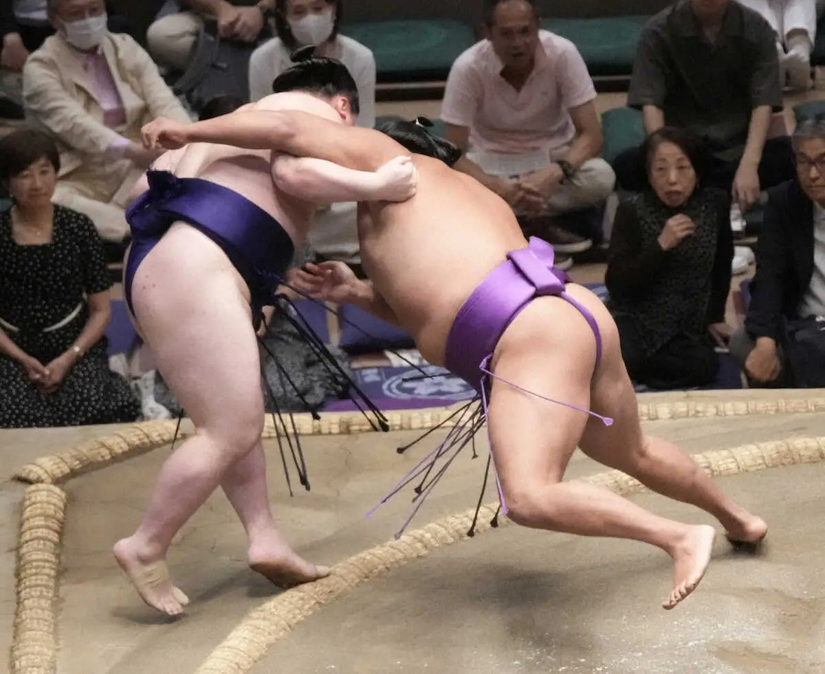 【画像・写真】尊富士が13勝目を挙げ幕内復帰確実に！「また相撲界を盛り上げられれば」“大尊時代”到来の予感