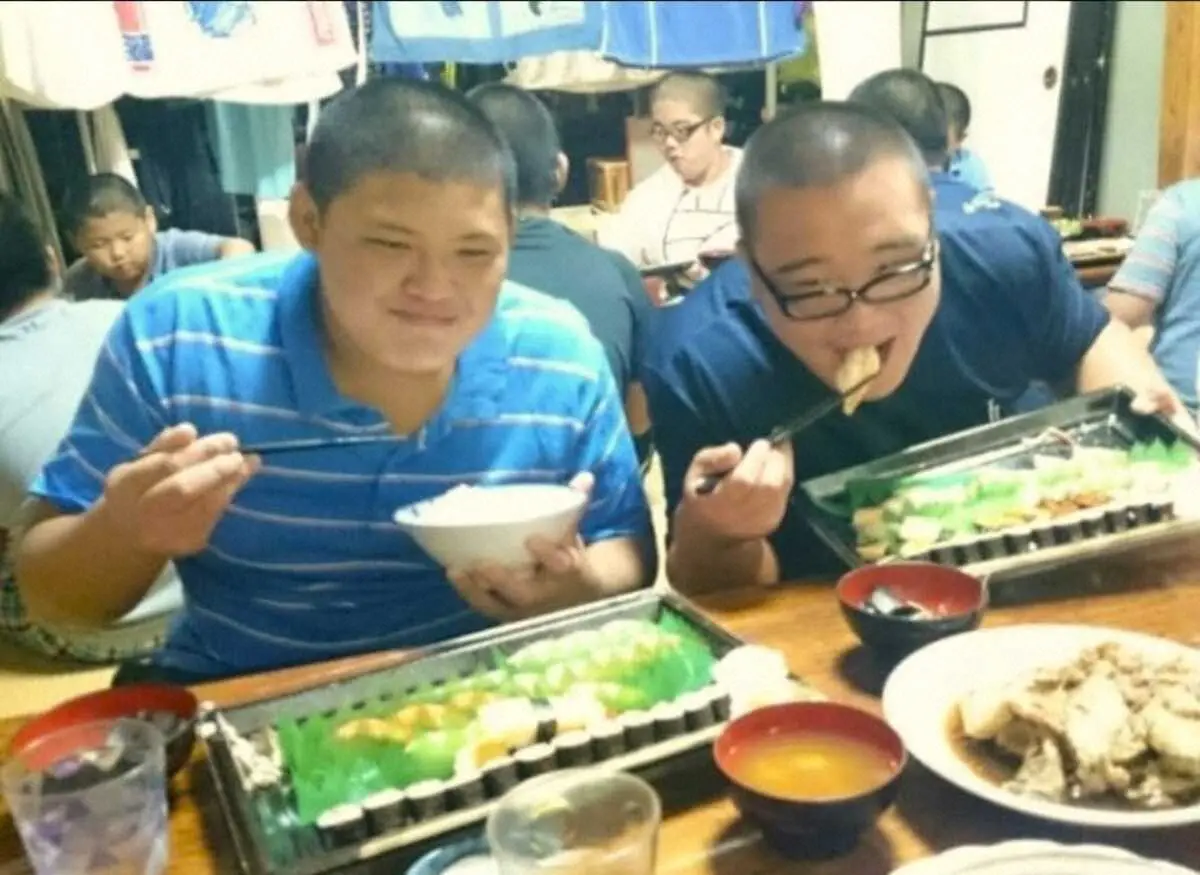 【画像・写真】大の里　中高時から胃袋も怪物　2キロのカツ丼10分で完食