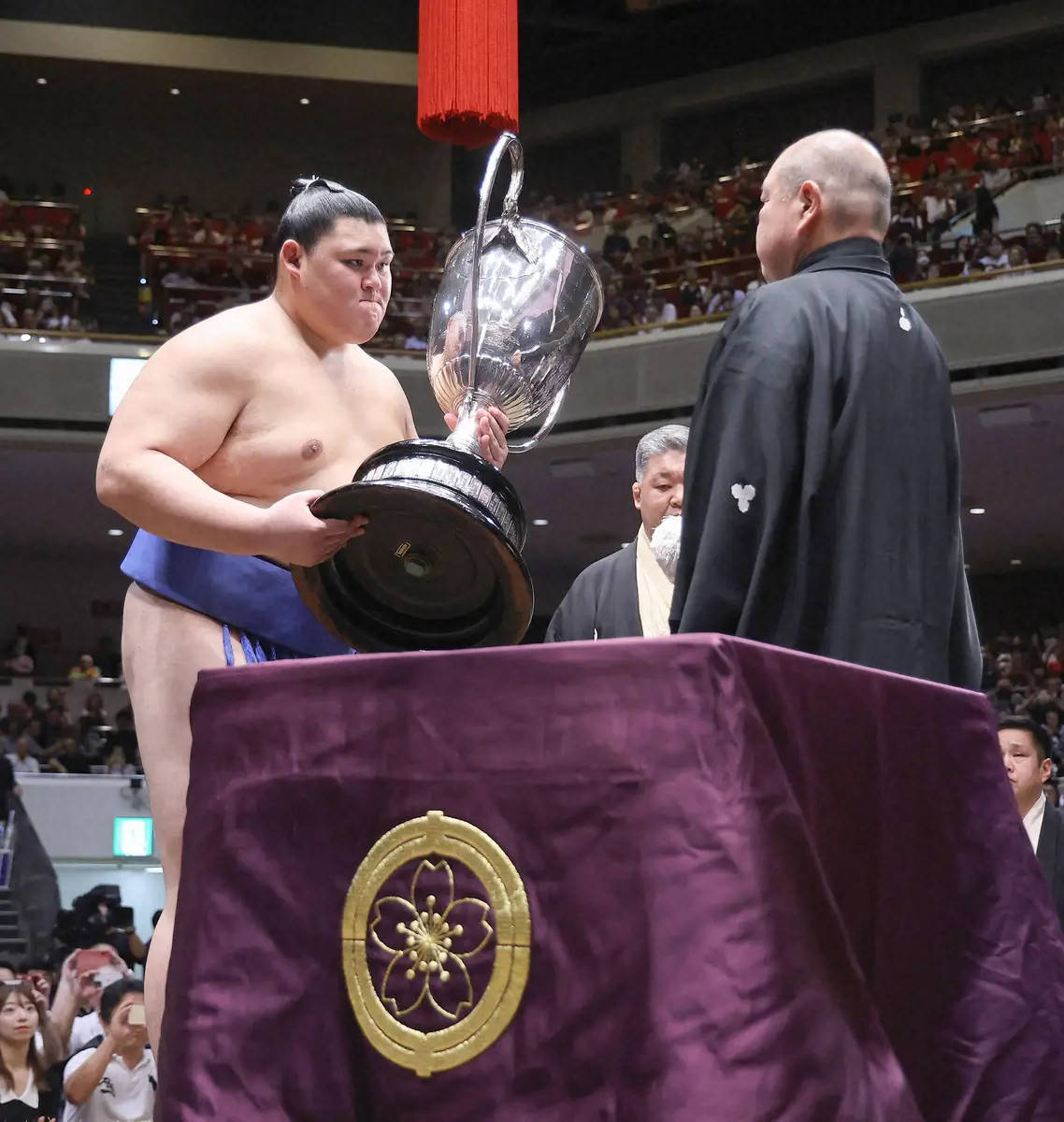 【画像・写真】大の里　大関昇進へ“師・稀勢流”シンプル口上?　21文字の親方同様短い言葉で覚悟示す