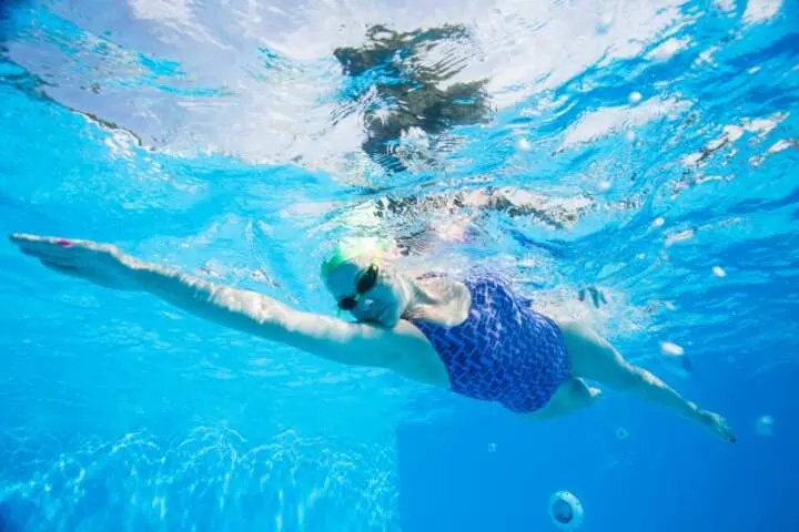 【画像・写真】水泳ダイエットの効果とは。痩せるメニューは？週何回やればいい？