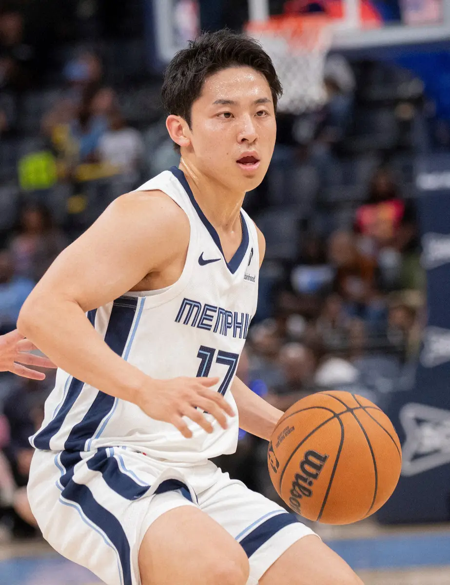 現役NBA選手最小兵の河村勇輝　開幕デビューが有力に　「ただプレーするだけでなく、活躍したい」